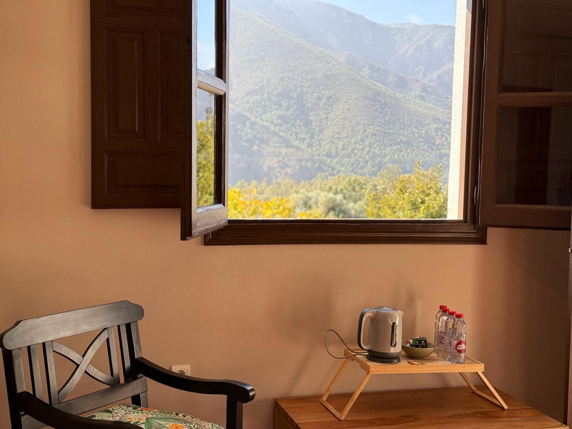 Hotel Taray Botanico Orgiva Exterior photo